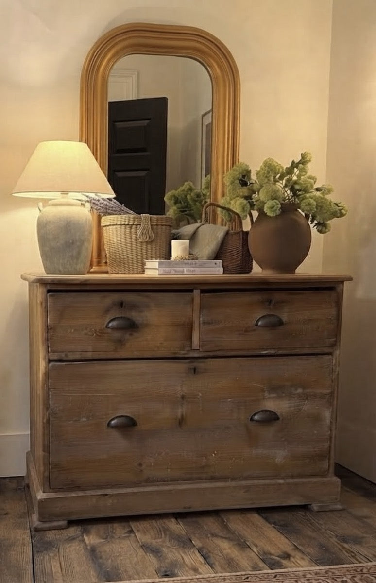 Petite Storage Chest