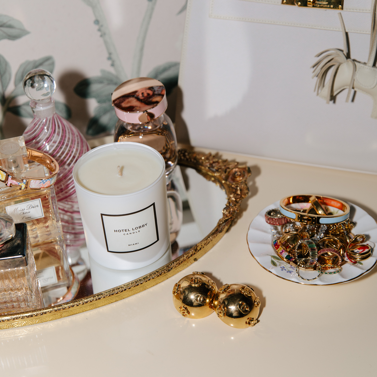 Hotel Lobby Candle Miami - Luxury Soy Candle