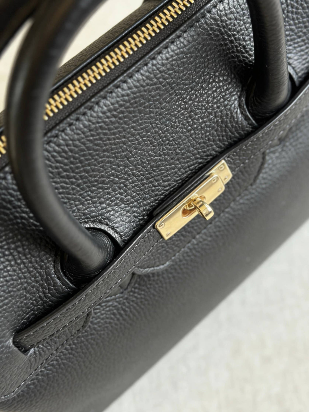 La Femme Carryall