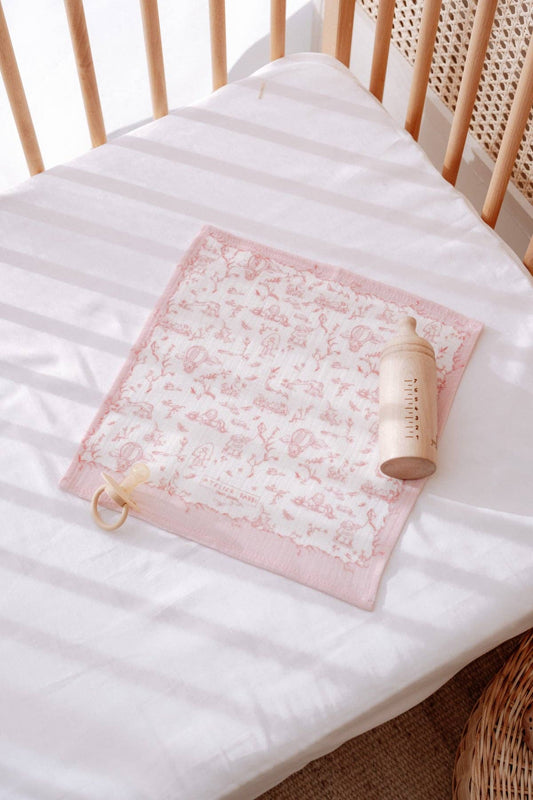 Atelier Babbi - Burp Cloth - Toile De Jouy/Pink