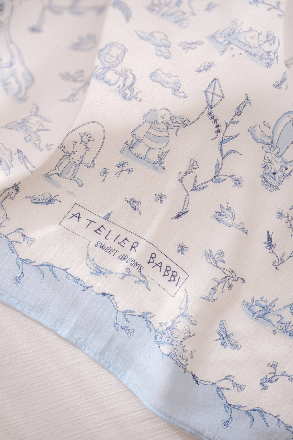 Atelier Babbi - Double-Layer Muslin Blanket - Toile De Jouy/Blue