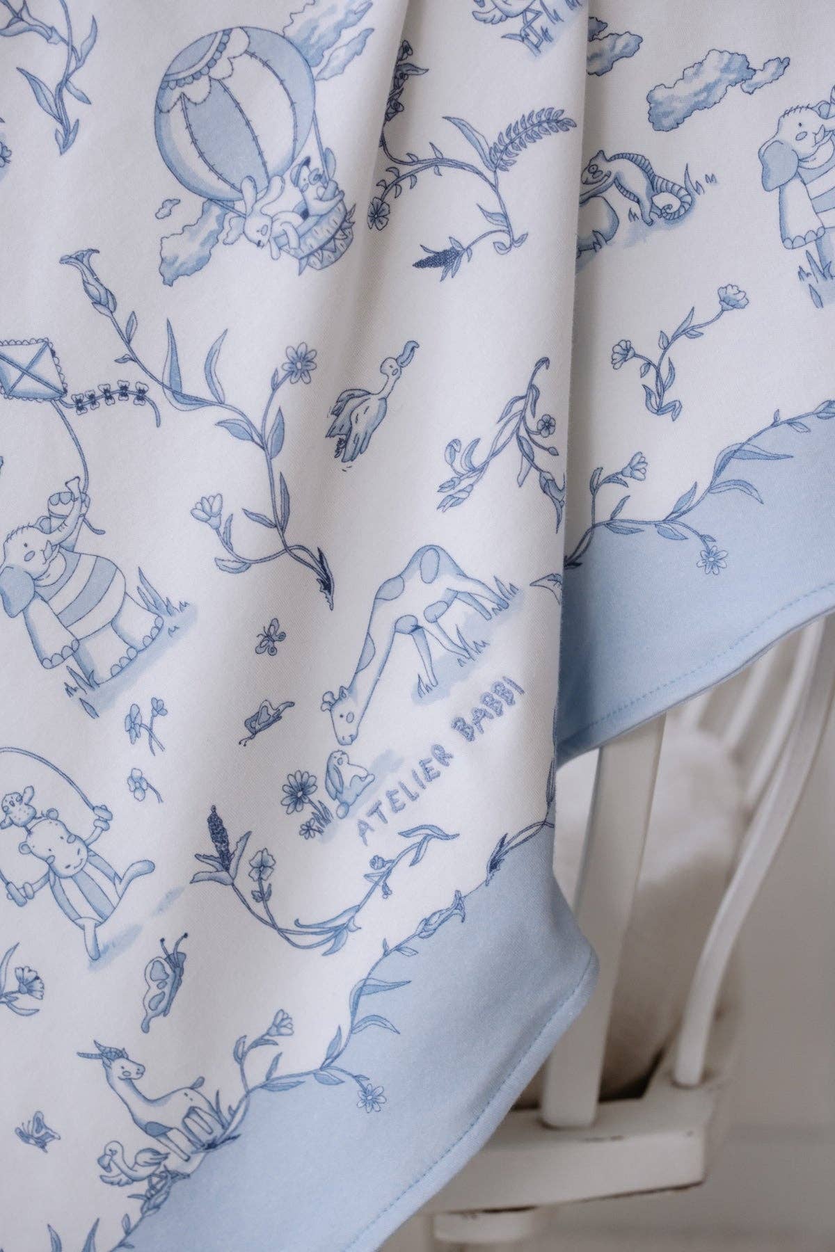 Toile de Jouy 5-Piece Newborn Set Blue