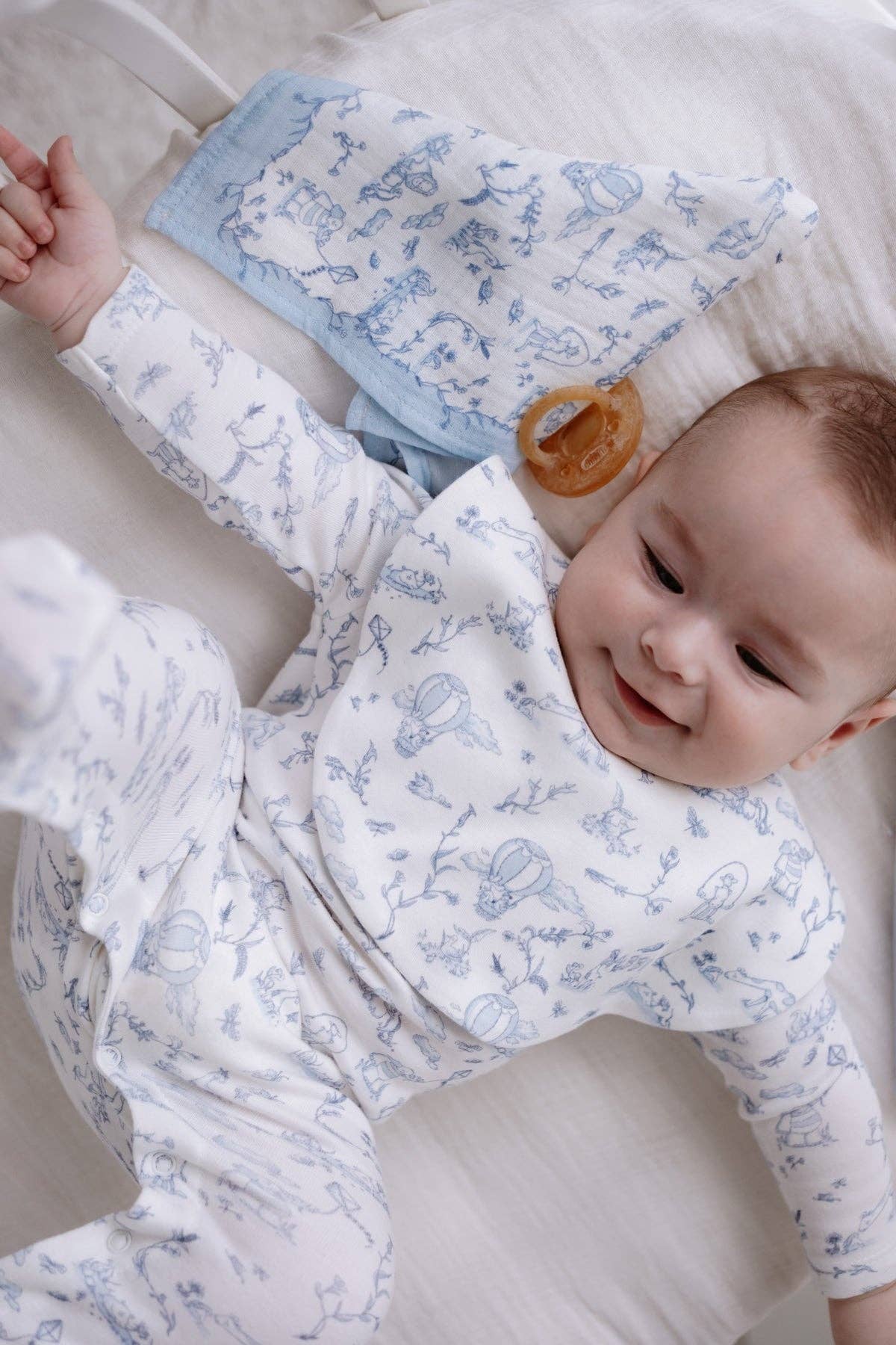 Toile de Jouy Blue Burp Cloth